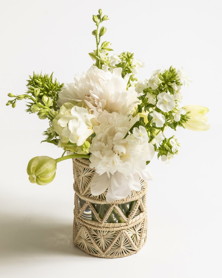 Zipacua Woven Glass Vase