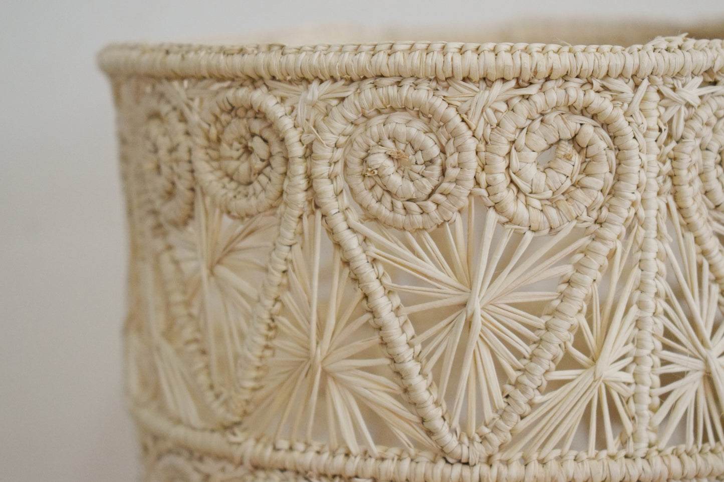 Corazon Iraca Woven Vase