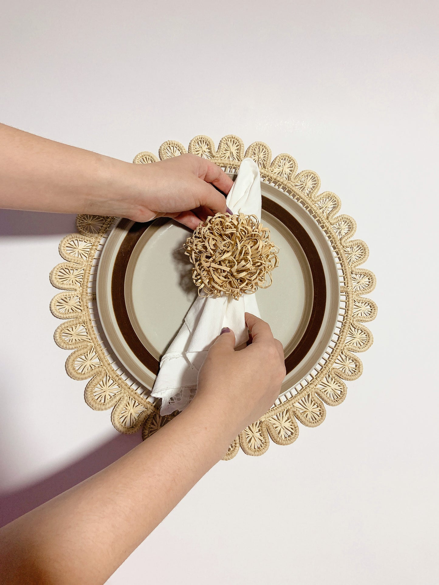 Dahlia Iraca Napkin Ring (Set of 6 or 8)