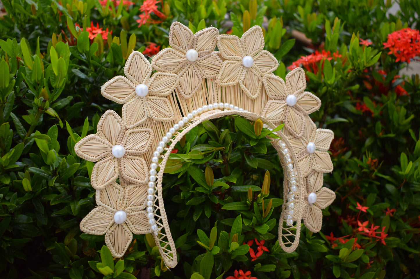 Flower Iraca Headpiece
