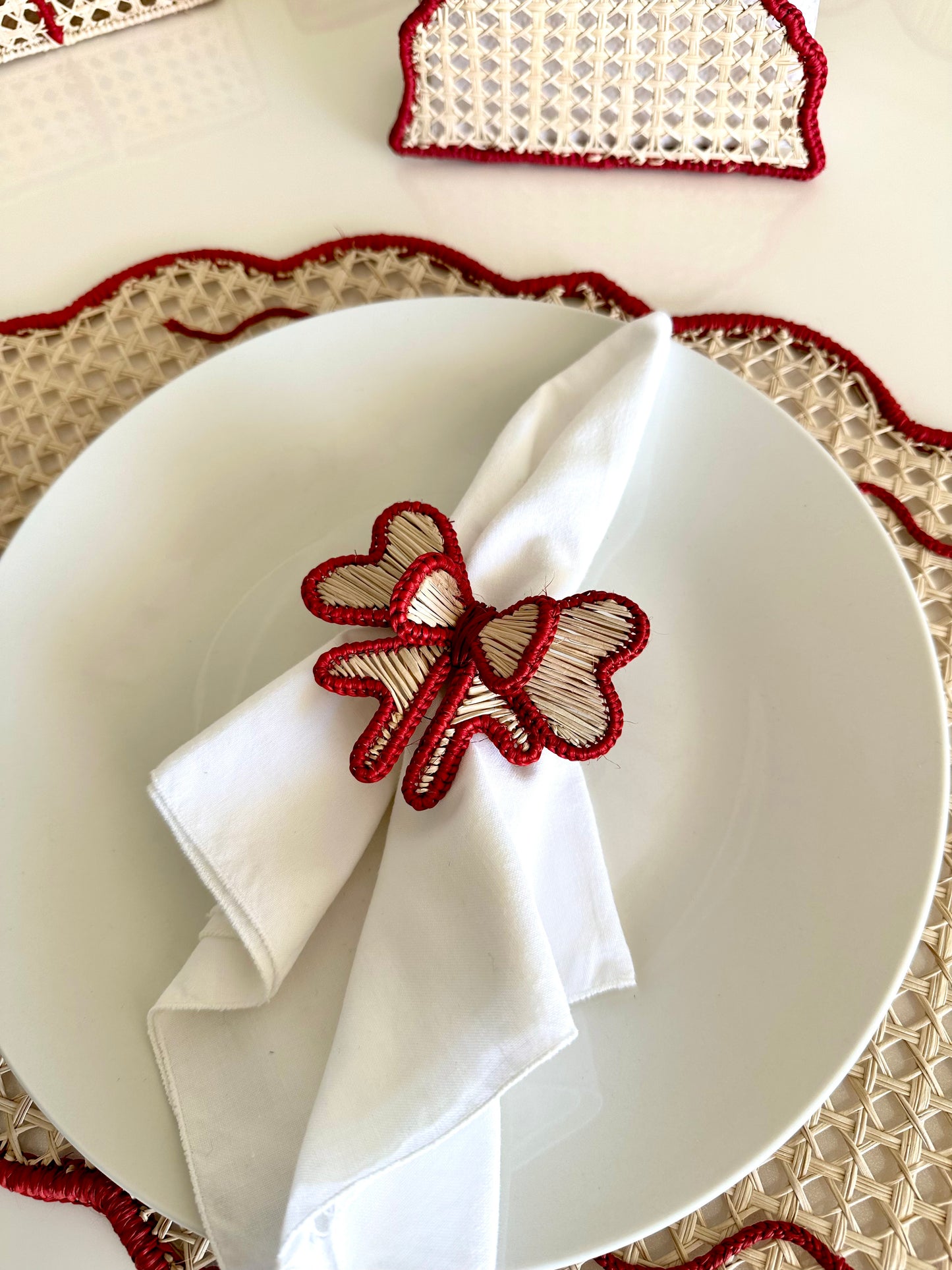 Red Bow Iraca Napkin Ring (Set of 4, 6 & 8)
