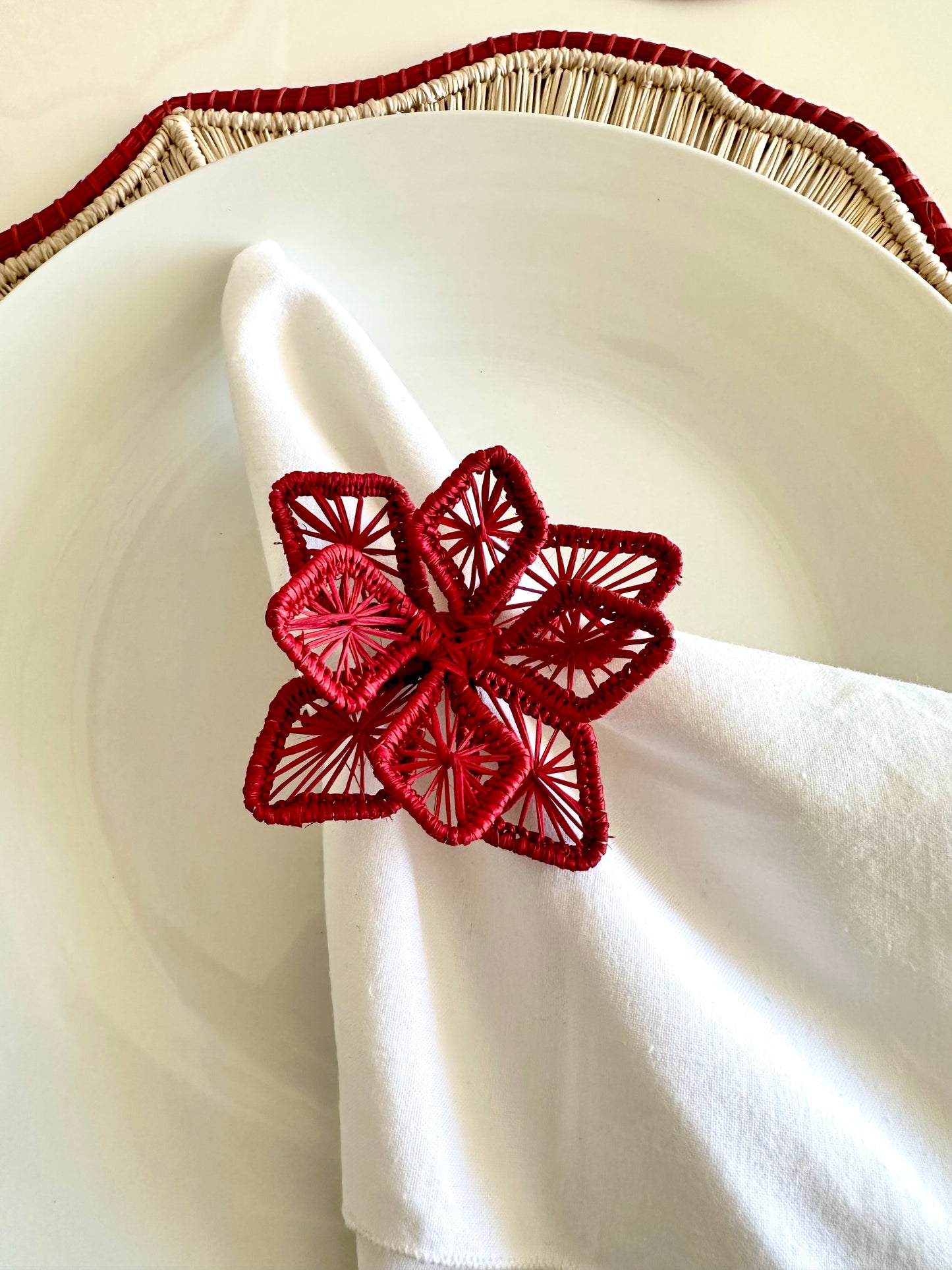 Red Flower Iraca Napkin Ring (Set of 4, 6 & 8)