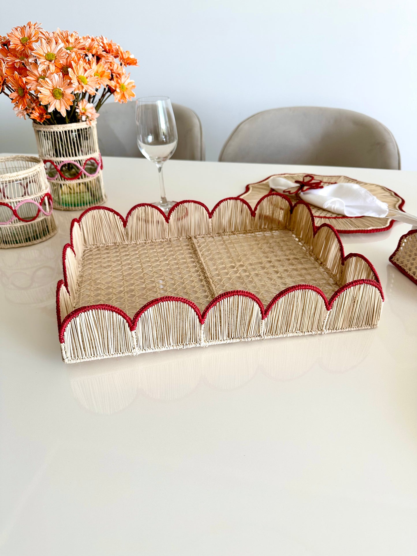 Scalloped Red Iraca Tray