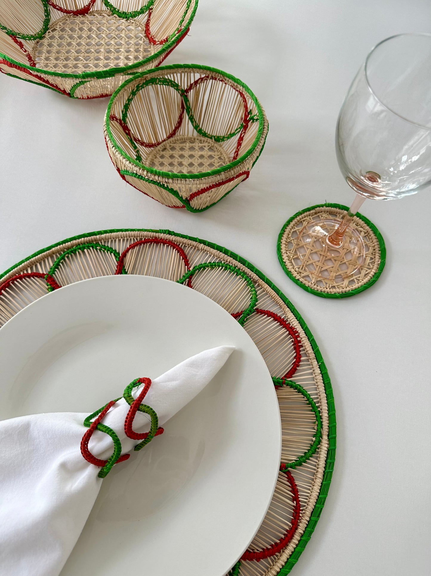 Jolly Green Iraca Tray