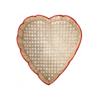 Scalloped Heart Iraca Tray