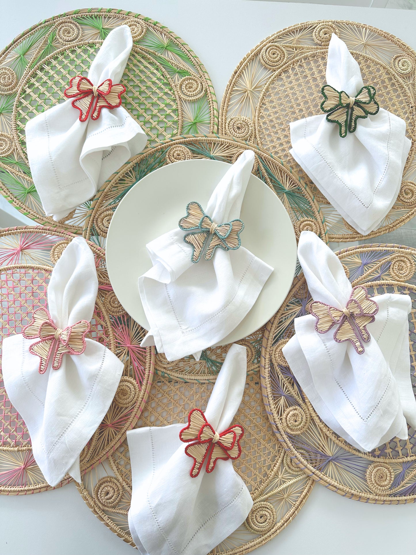 Bow Iraca Napkin Ring (Set of 6 or 8)