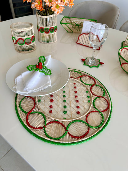 Jolly Green Iraca Woven Glass Vase