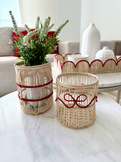Red Bow Iraca Woven Glass Vase