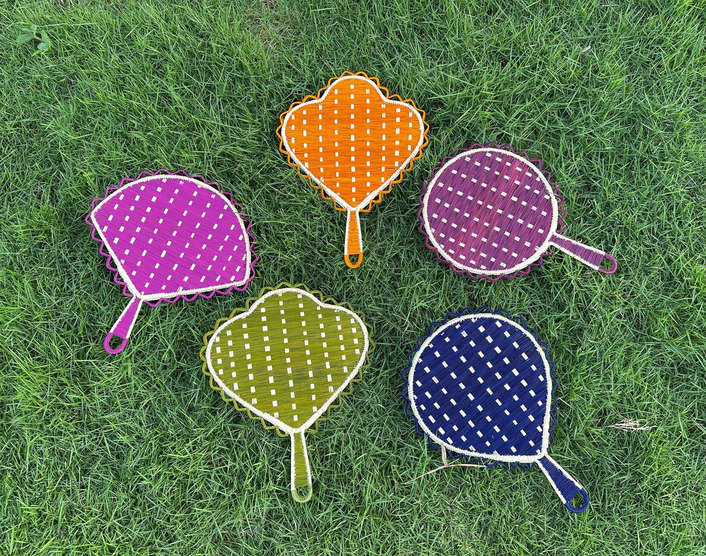 Drop Iraca Hand Fan
