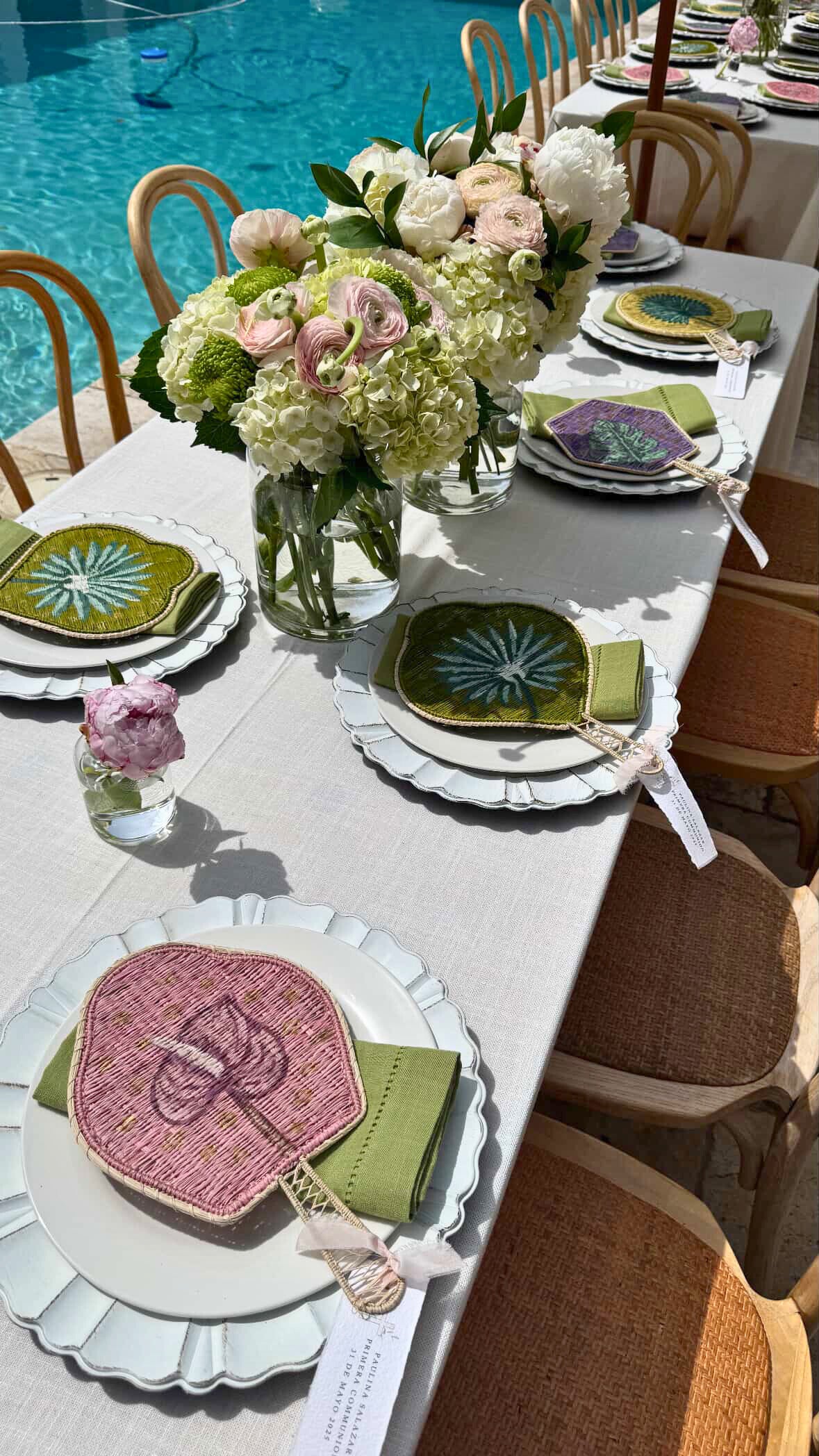 Tropique Iraca Hand Fan