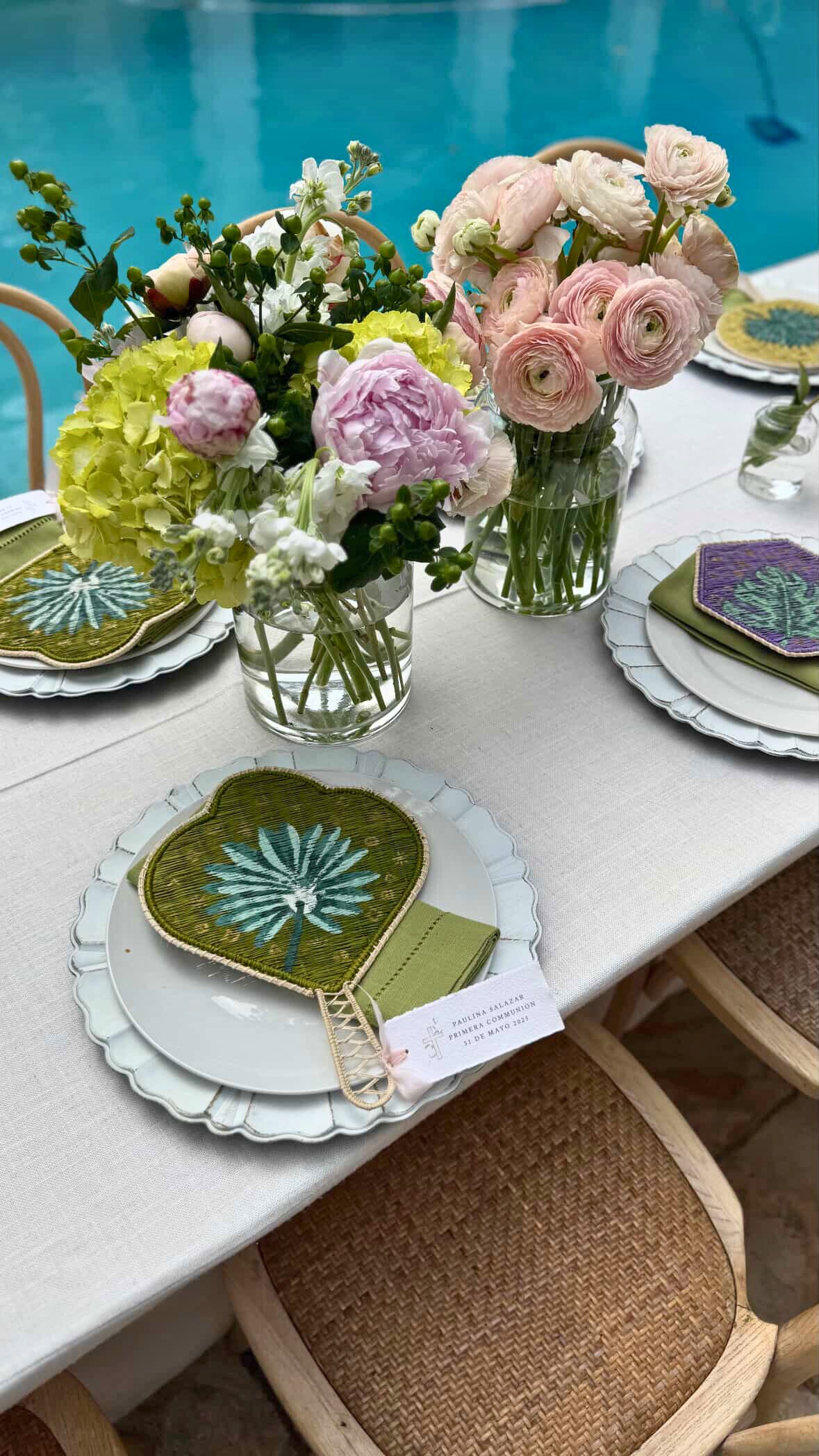 Tropique Iraca Hand Fan